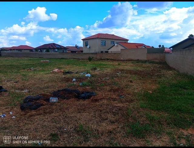 LAND FOR SALE IN DAWN PARK EXT